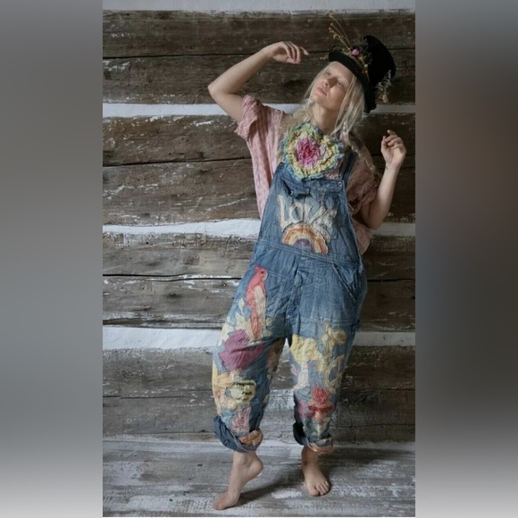Magnolia Pearl Woodstock Love Appliqué Overalls O/S NWT - Picture 3 of 4